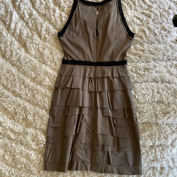 Dress, very cute , worn once . - Picture 4 of 7